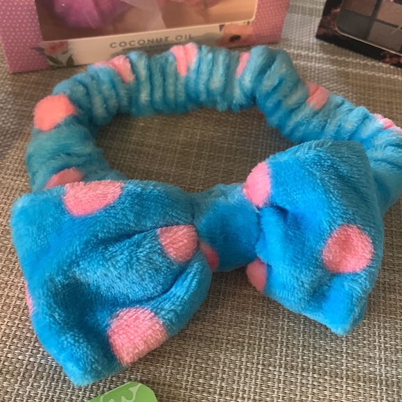 BUNDLE SALE!! Pamper yourself!!! - Picture 4 of 6